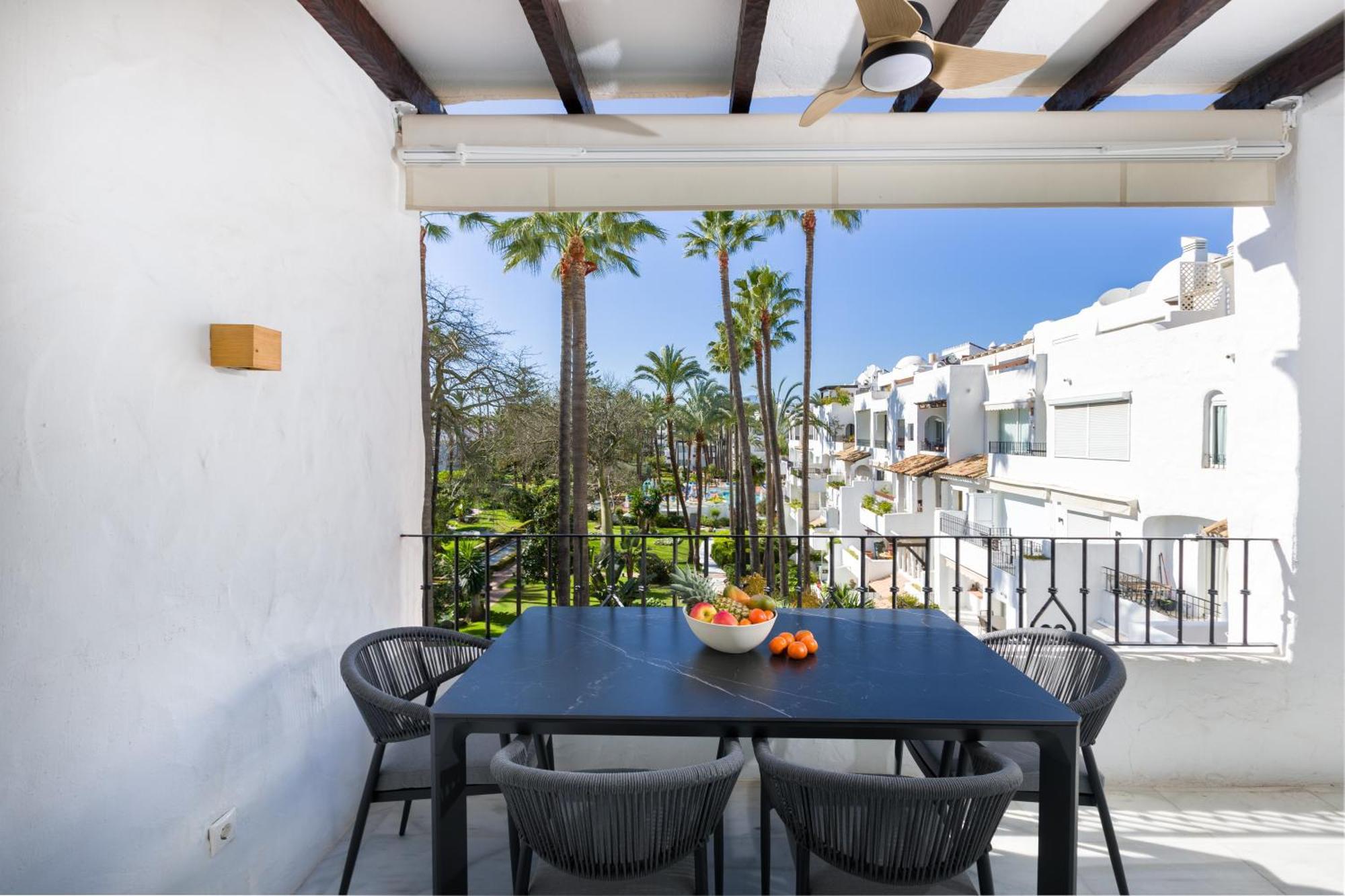 Urb, La Alcazaba 614 Y 642 Banus Apartment