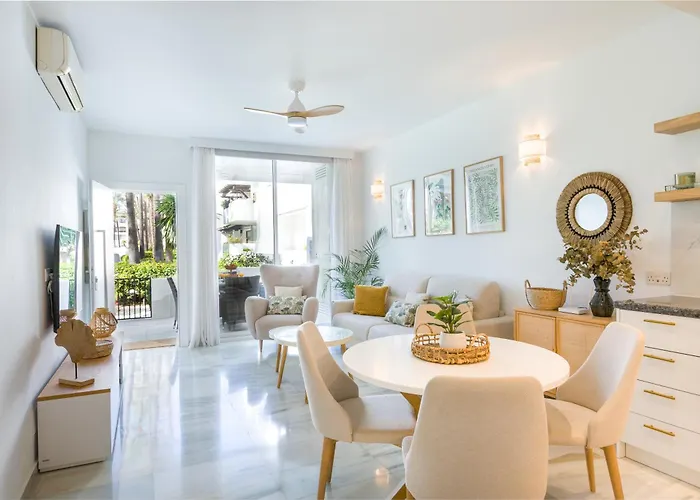 Apartamentos Urb, La Alcazaba 614 Y 642 Banus Marbella