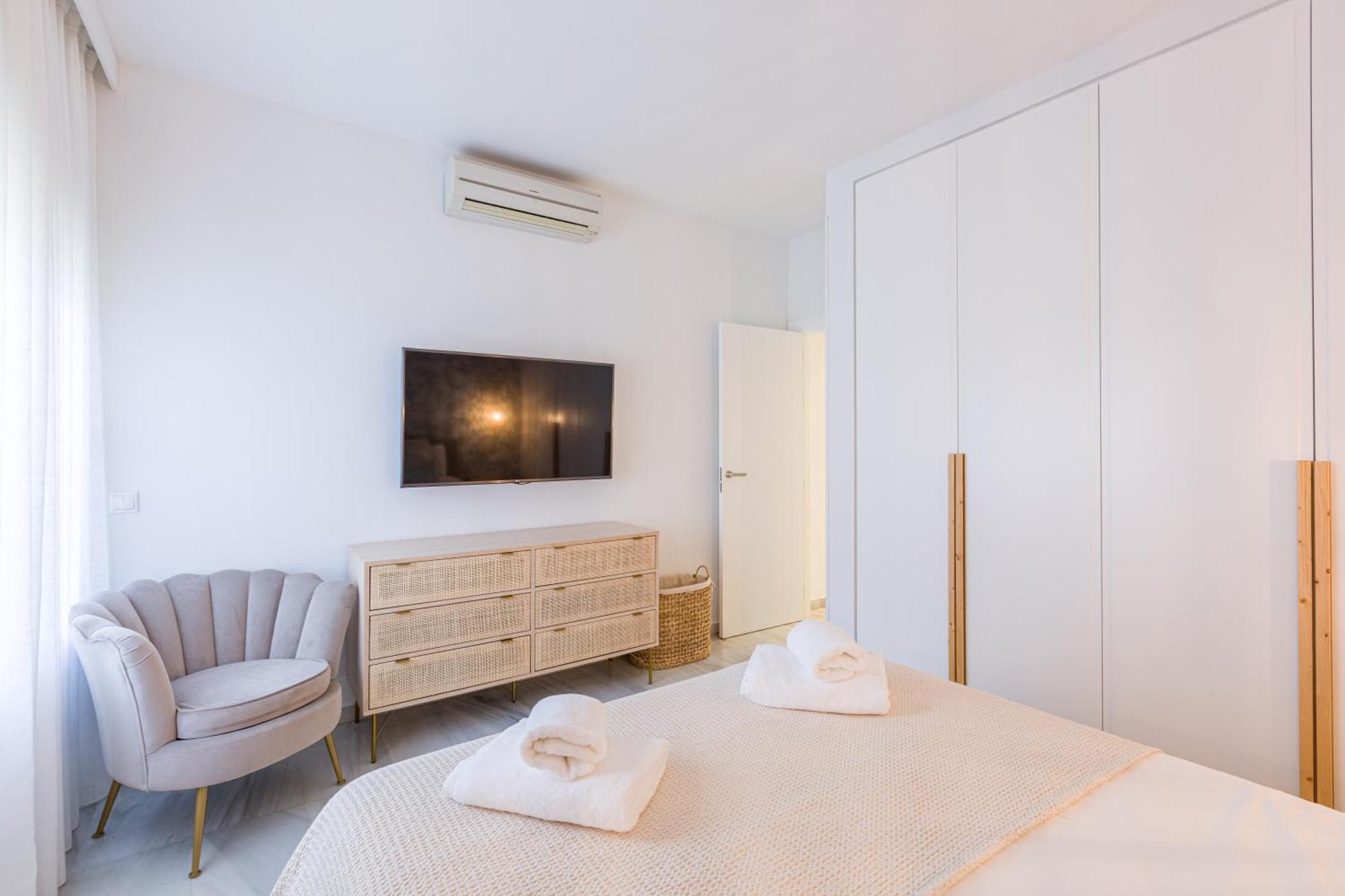 Urb, La Alcazaba 614 Y 642 Banus Apartament